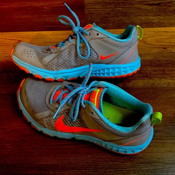Nike Shoes Vintage Nike Tennis Shoes Poshmark